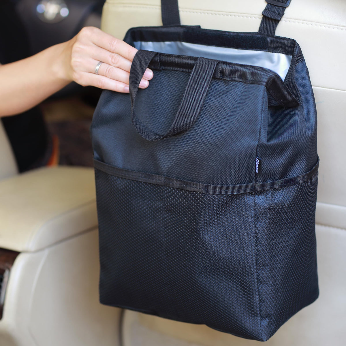 Ginsco New Leak-Proof Travel Car Trash Bag, 3.5 Gallons Large Capacity Hanging Car Trash Can with Hook and Loop Lid and Handle, Multipurpose Trash Bin with Storage Pockets for SUV RV Camping (Black)